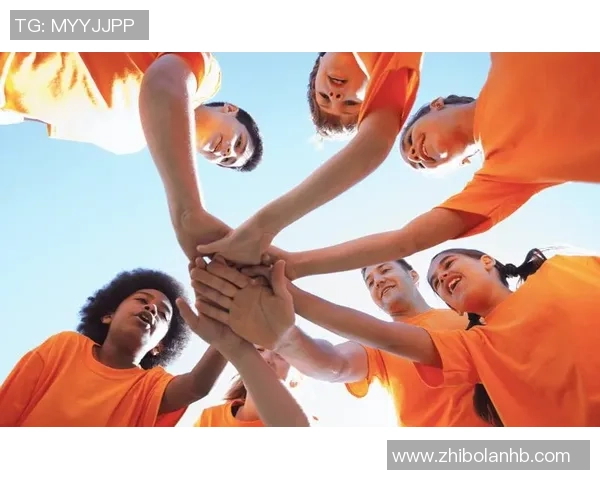 李泓澎的成长之路与艺术追求：从少年到成年的蜕变与探索